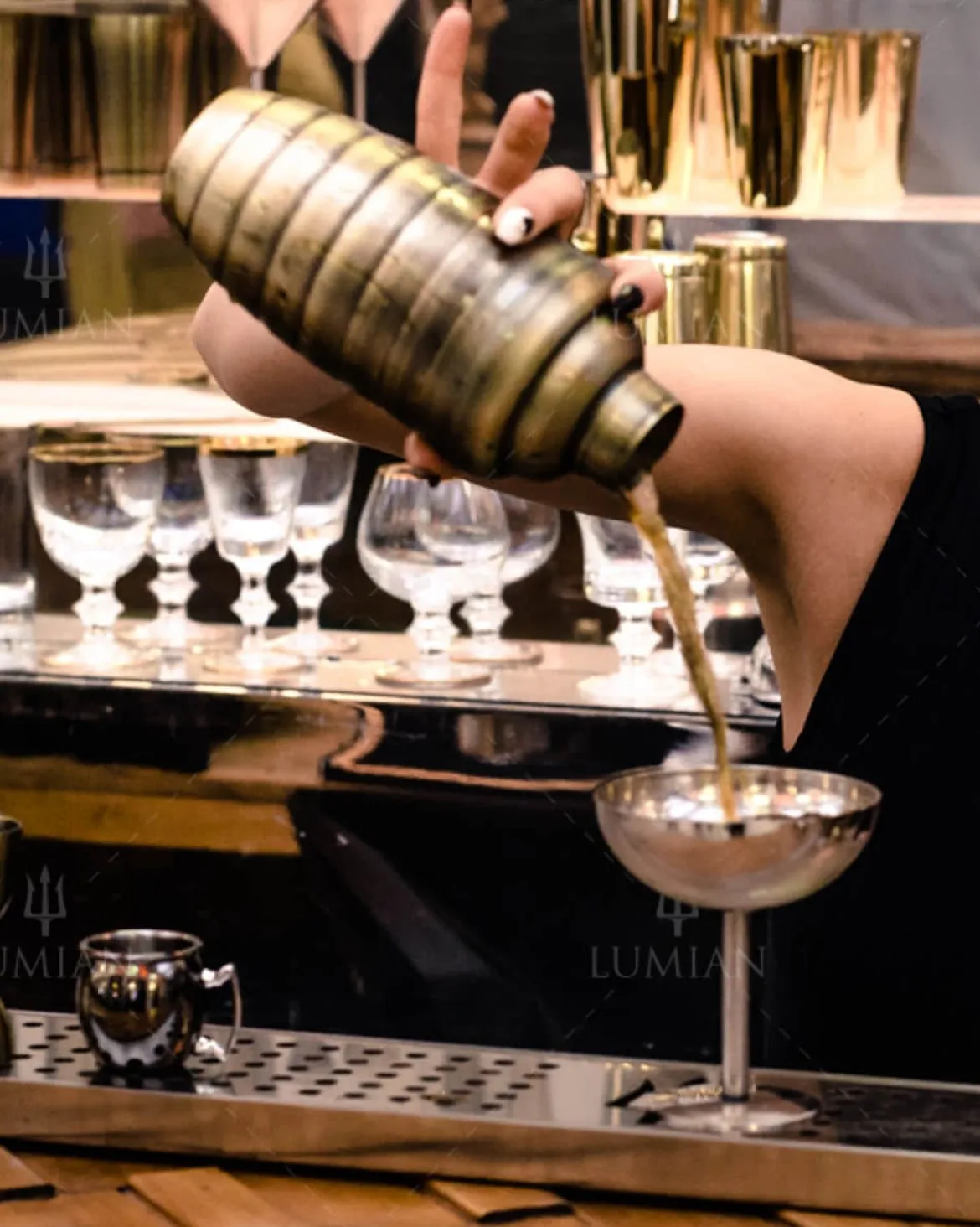 Cocktailshaker Bomber | dreiteilig - 500 ml - Bronze
