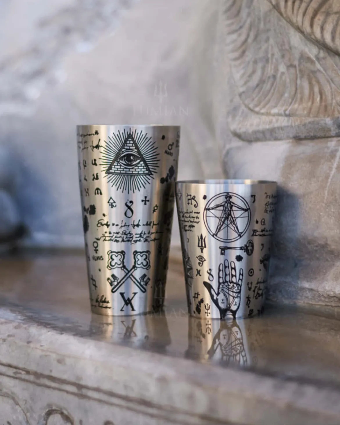 Tin-in-Tin Cocktail Shaker - Yokai Tattoo | Alchemy verziert